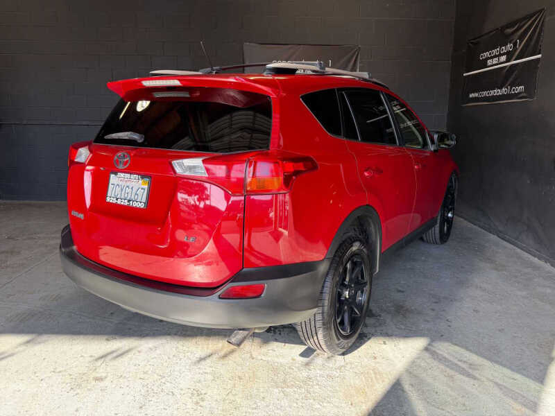 2013 Toyota RAV4 LE