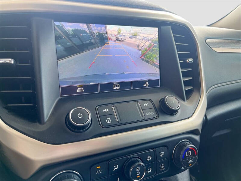 2022 GMC Acadia Denali