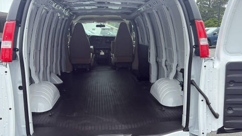 2026 GMC Savana 2500