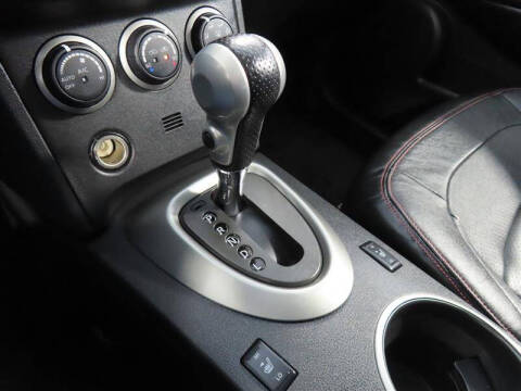 2012 Nissan Rogue SV w/SL Package