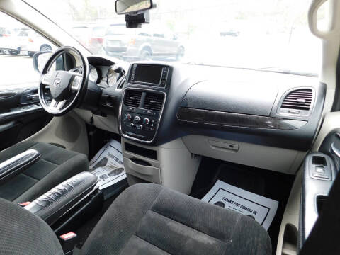 2017 Dodge Grand Caravan SE