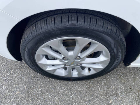 2020 Chevrolet Spark 1LT Manual