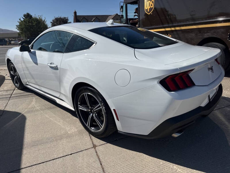2024 Ford Mustang EcoBoost
