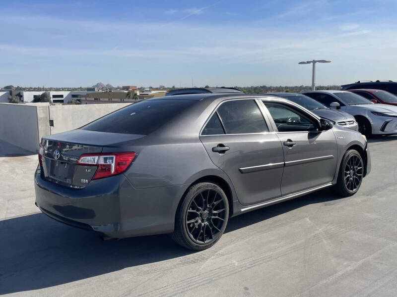 2013 Toyota Camry Hybrid LE