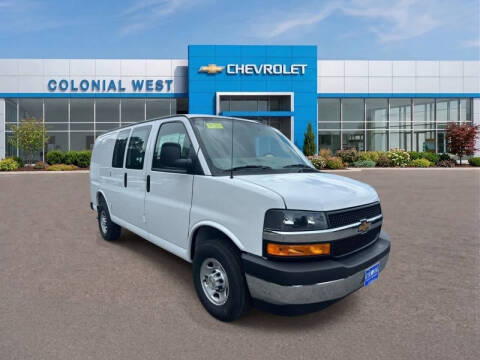 2025 Chevrolet Express 2500