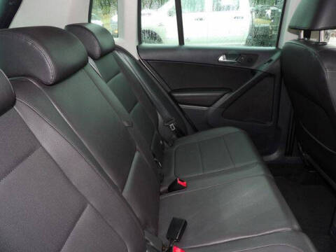 2010 Volkswagen Tiguan S