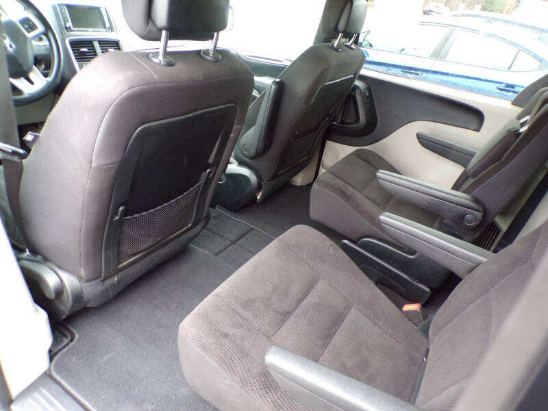 2017 Dodge Grand Caravan SE