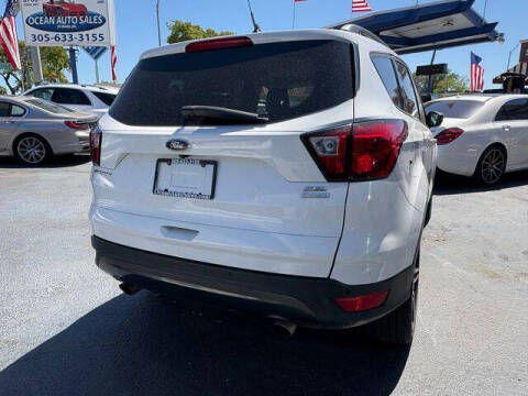 2019 Ford Escape SEL