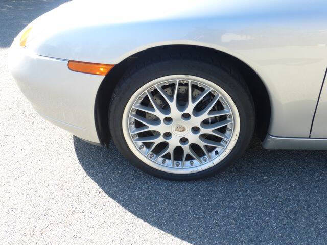 1999 Porsche 911 Carrera