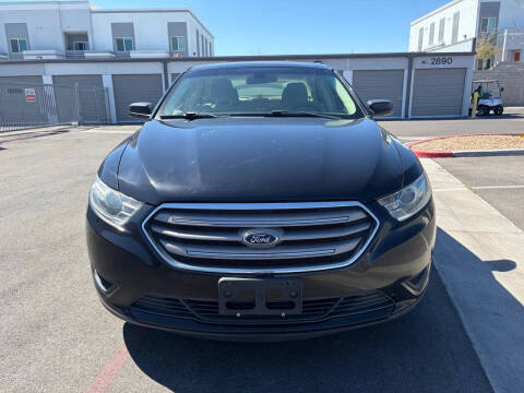 2017 Ford Taurus SE