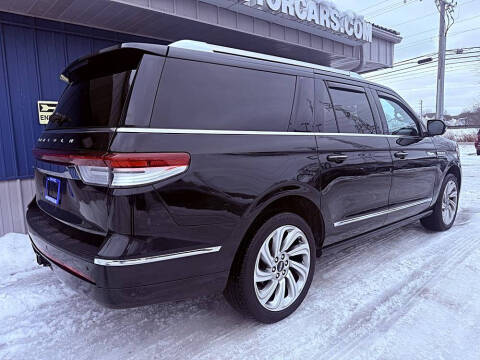 2022 Lincoln Navigator L Reserve