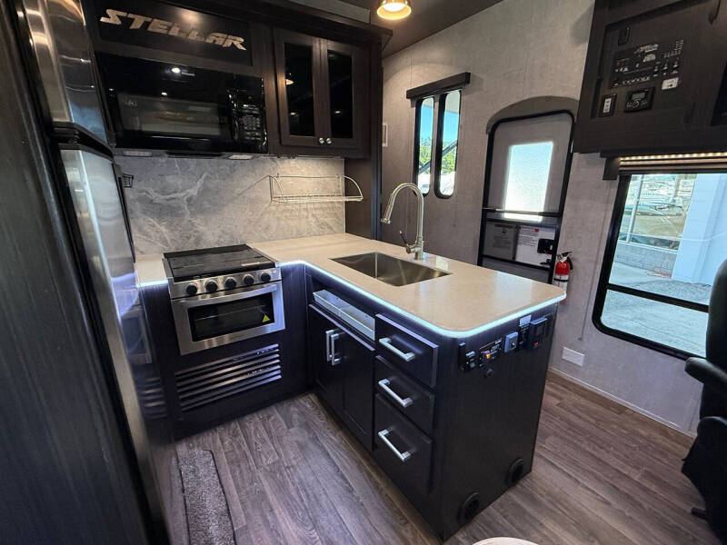 2023 Eclipse Recreational Vehicle Stellar