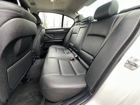 2016 BMW 5 Series 528i xDrive