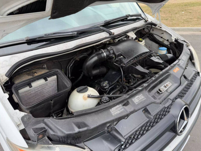 2010 Mercedes-Benz Sprinter 2500