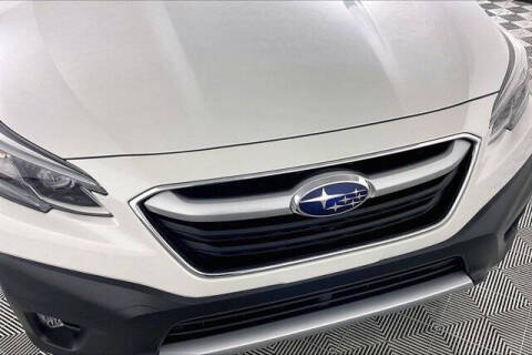 2022 Subaru Outback Touring XT