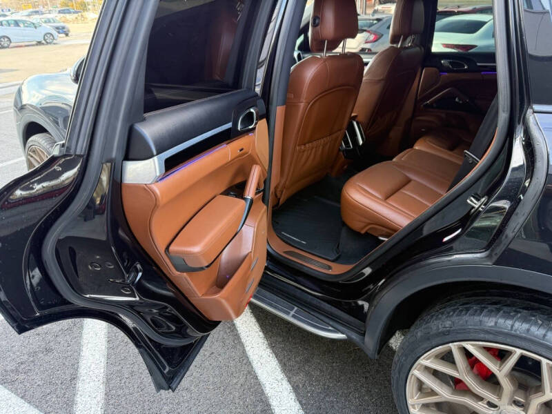 2016 Porsche Cayenne S