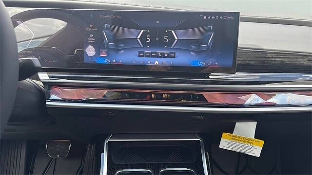 2025 BMW 7 Series 760i xDrive