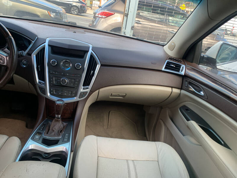2012 Cadillac SRX Luxury Collection