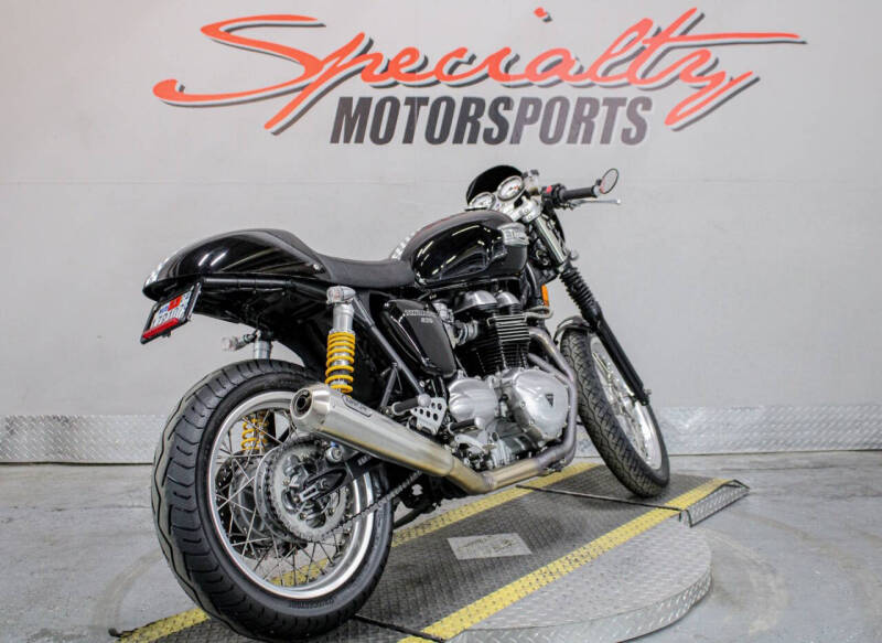 2005 Triumph Thruxton