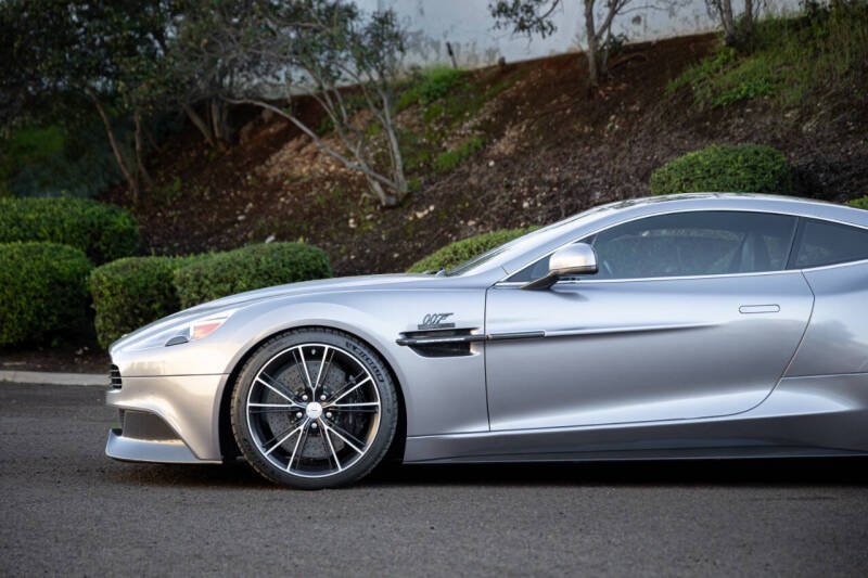 2014 Aston Martin Vanquish
