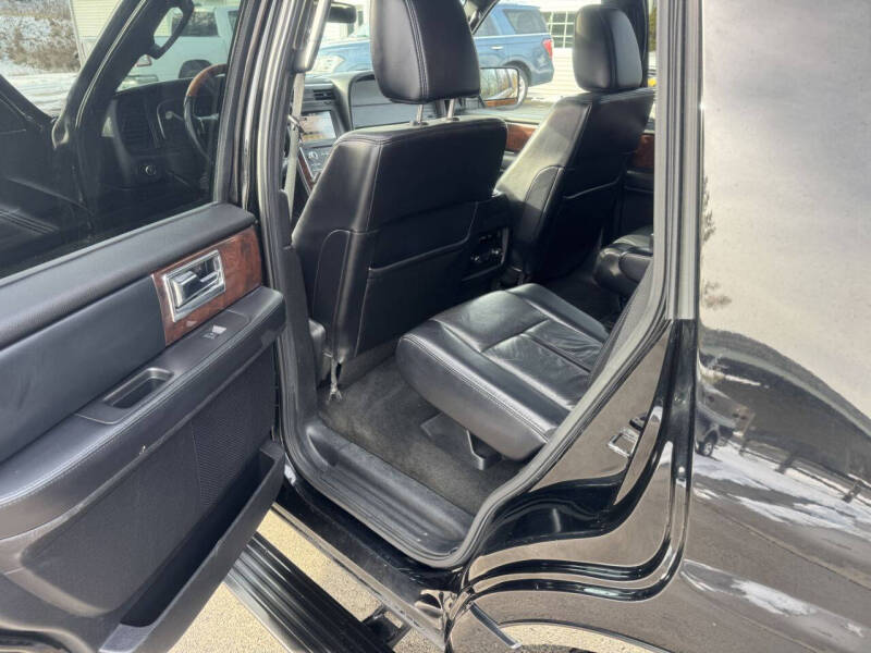 2017 Lincoln Navigator Select