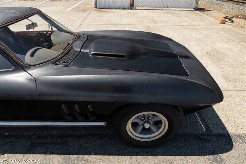 1966 Chevrolet Corvette 47