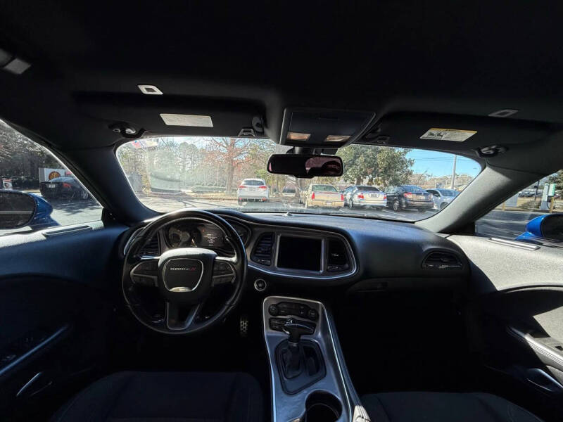 2019 Dodge Challenger SXT