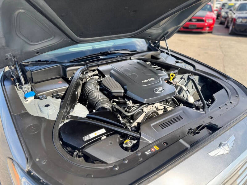 2015 Hyundai Genesis