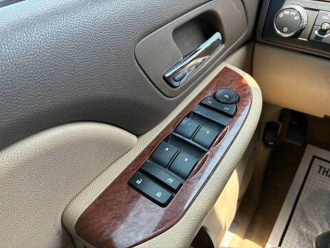2008 GMC Yukon SLE