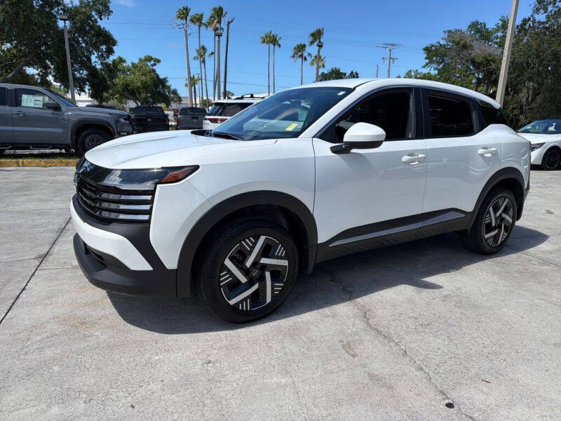 2025 Nissan Kicks SV