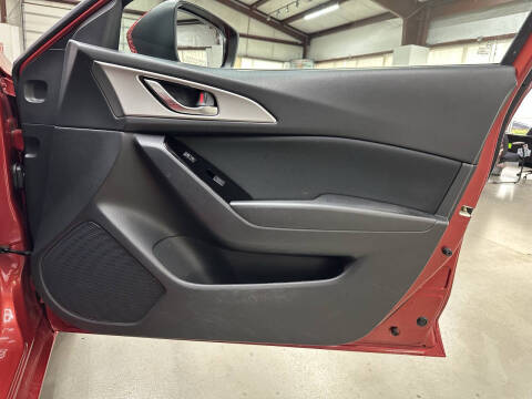 2017 Mazda MAZDA3 Sport