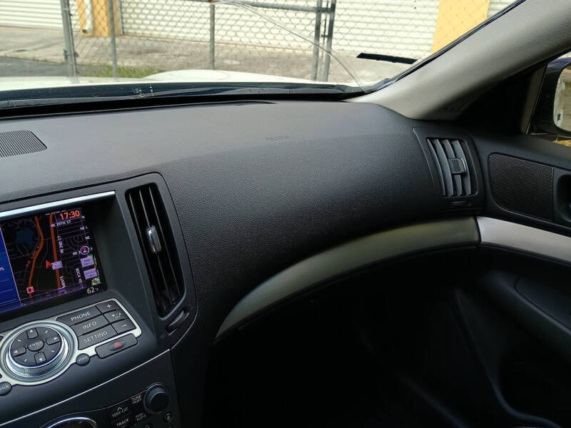 2013 Infiniti G37 Sedan Sport