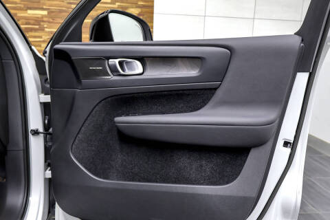 2023 Volvo XC40 Recharge Twin Ultimate