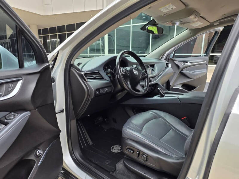 2019 Buick Enclave Essence