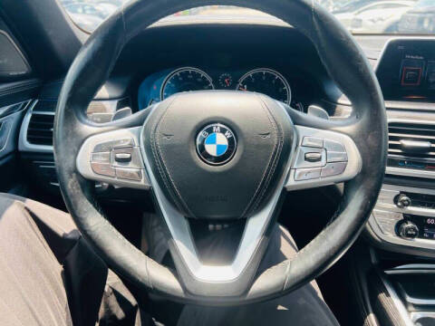 2017 BMW 7 Series 740i