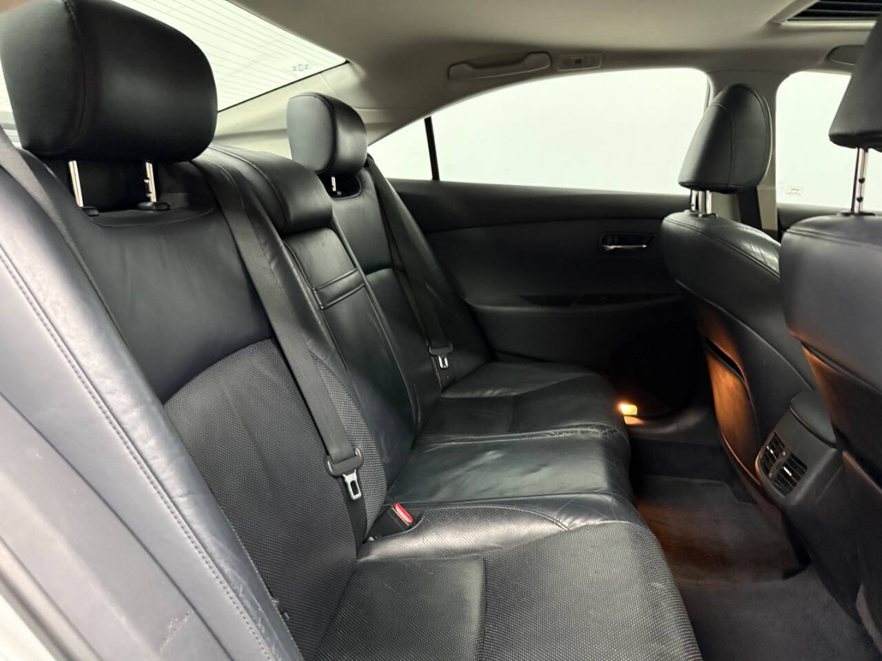 2011 Lexus ES 350 for sale at Sapphire Motors in Gurnee, IL