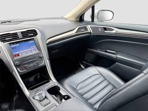 2019 Ford Fusion SEL