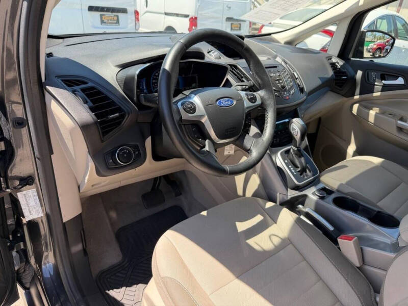 2016 Ford C-MAX Hybrid SE