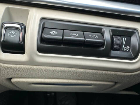 2016 Cadillac XTS Platinum Vsport