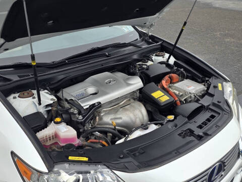 2014 Lexus ES 300h