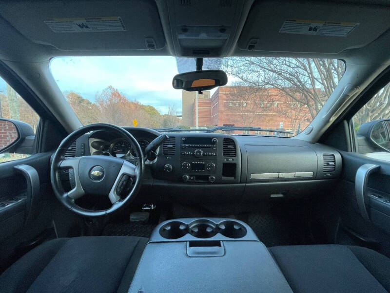 2013 Chevrolet Silverado 1500 LT photo 27