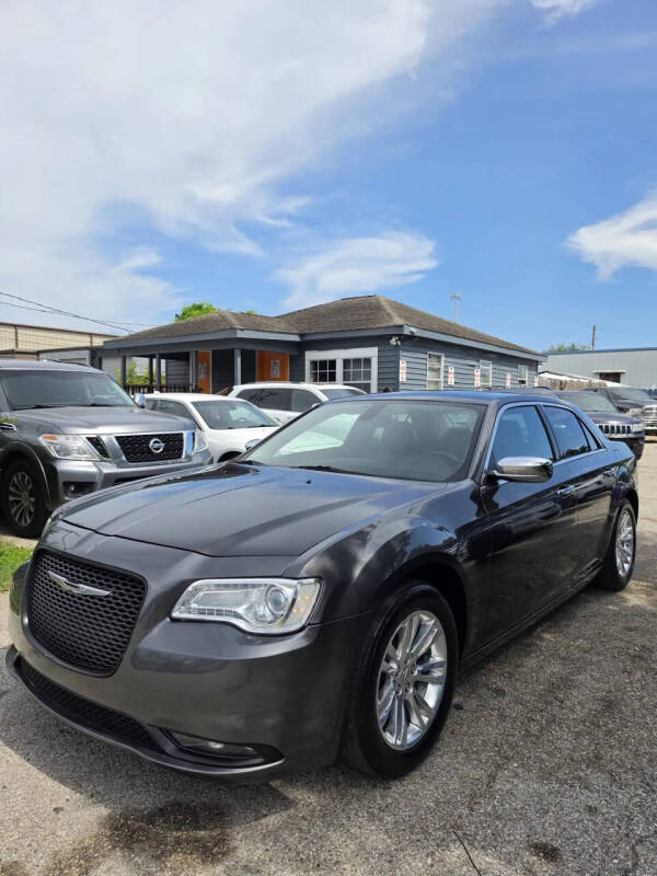 2016 Chrysler 300 C