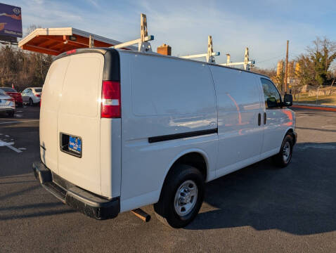 2017 Chevrolet Express 2500