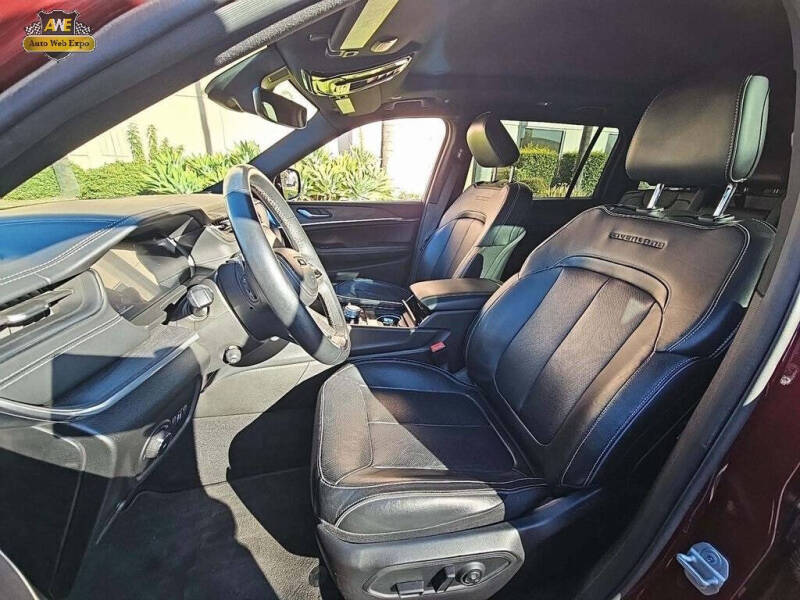 2022 Jeep Grand Cherokee L Overland