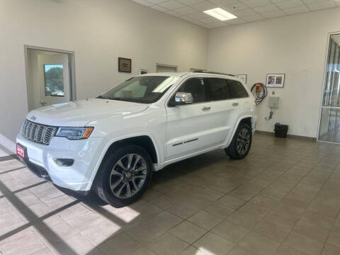 2018 Jeep Grand Cherokee for sale at DAN PORTER MOTORS in Dickinson ND