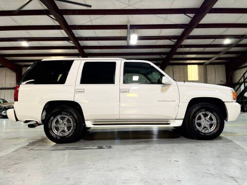 2000 Cadillac Escalade