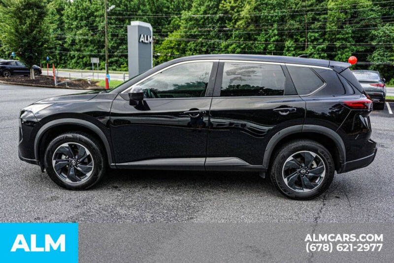 2025 Nissan Rogue SV