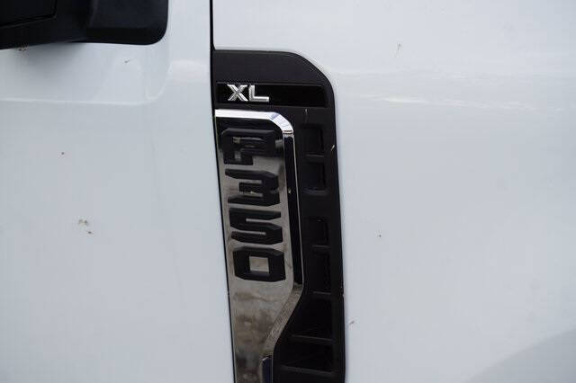 2026 Ford F-350 Super Duty XL