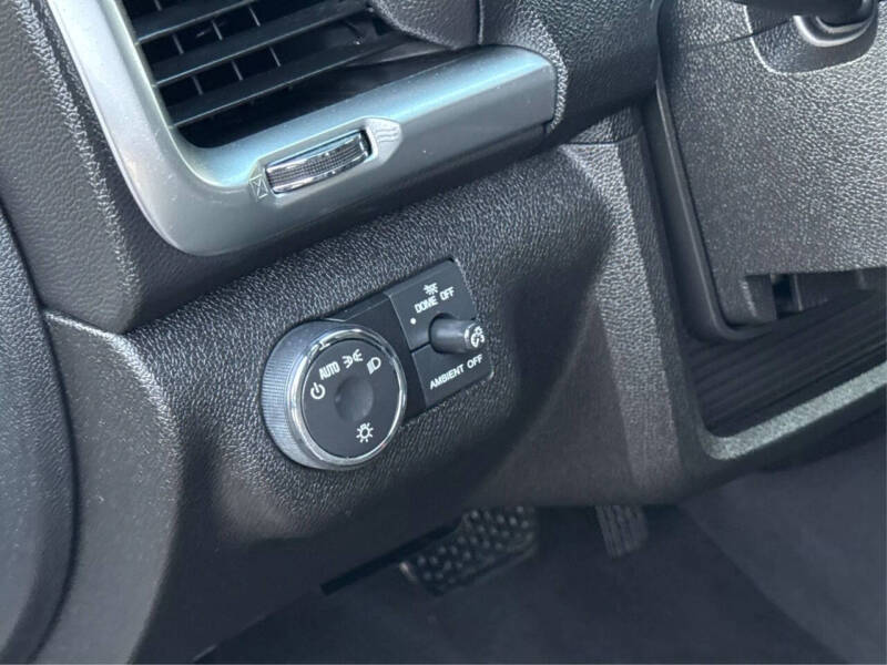 2015 GMC Acadia SLE-2