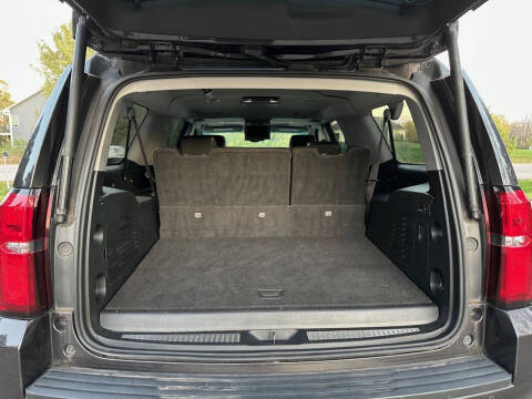 2017 Chevrolet Suburban LT